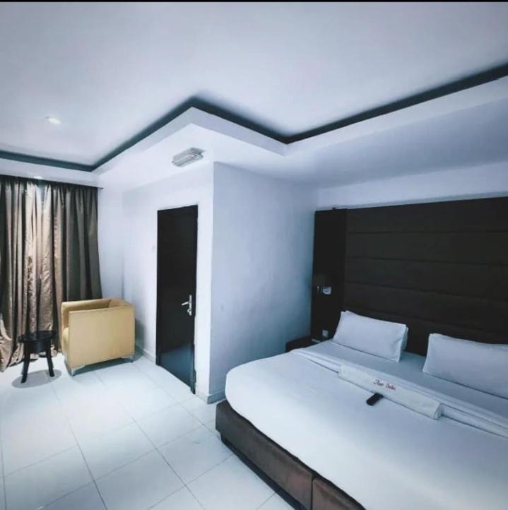 Axor Hotel & Suites Lekki Extérieur photo